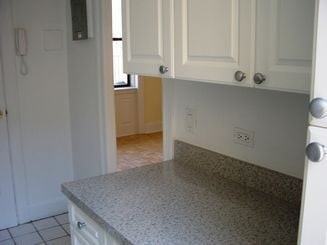 305 W 45th St #6G - Photo 3 of 8