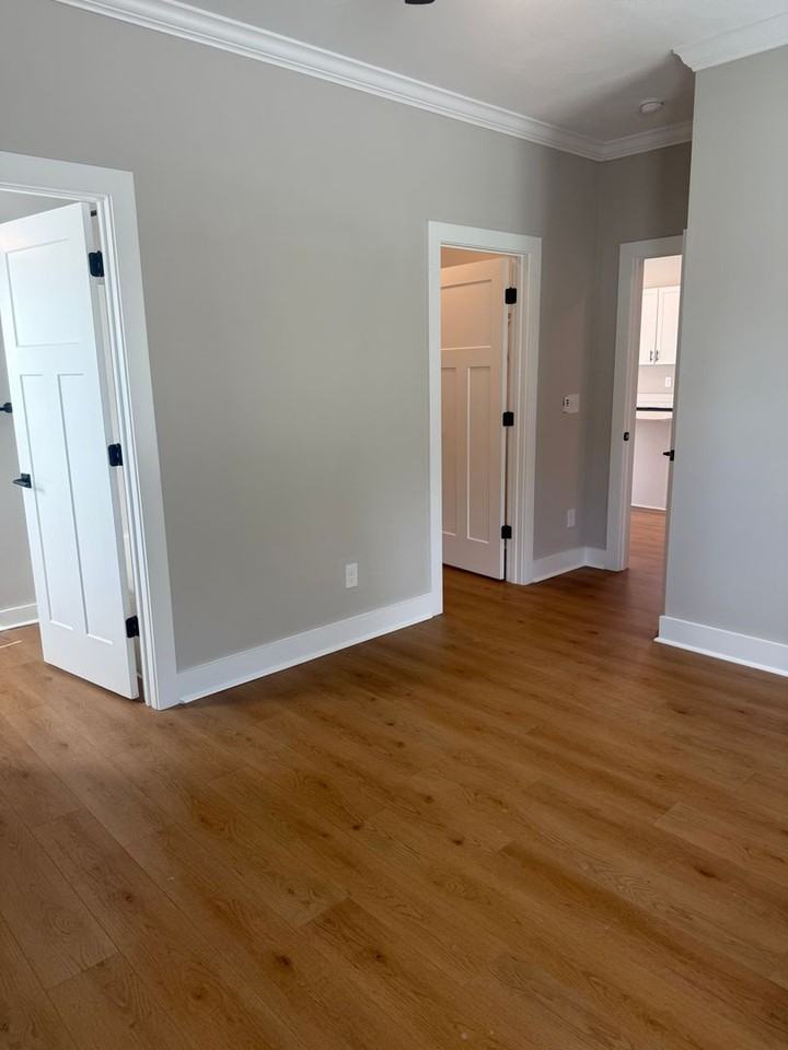 277 Old Thomson Road - Photo 7 of 23