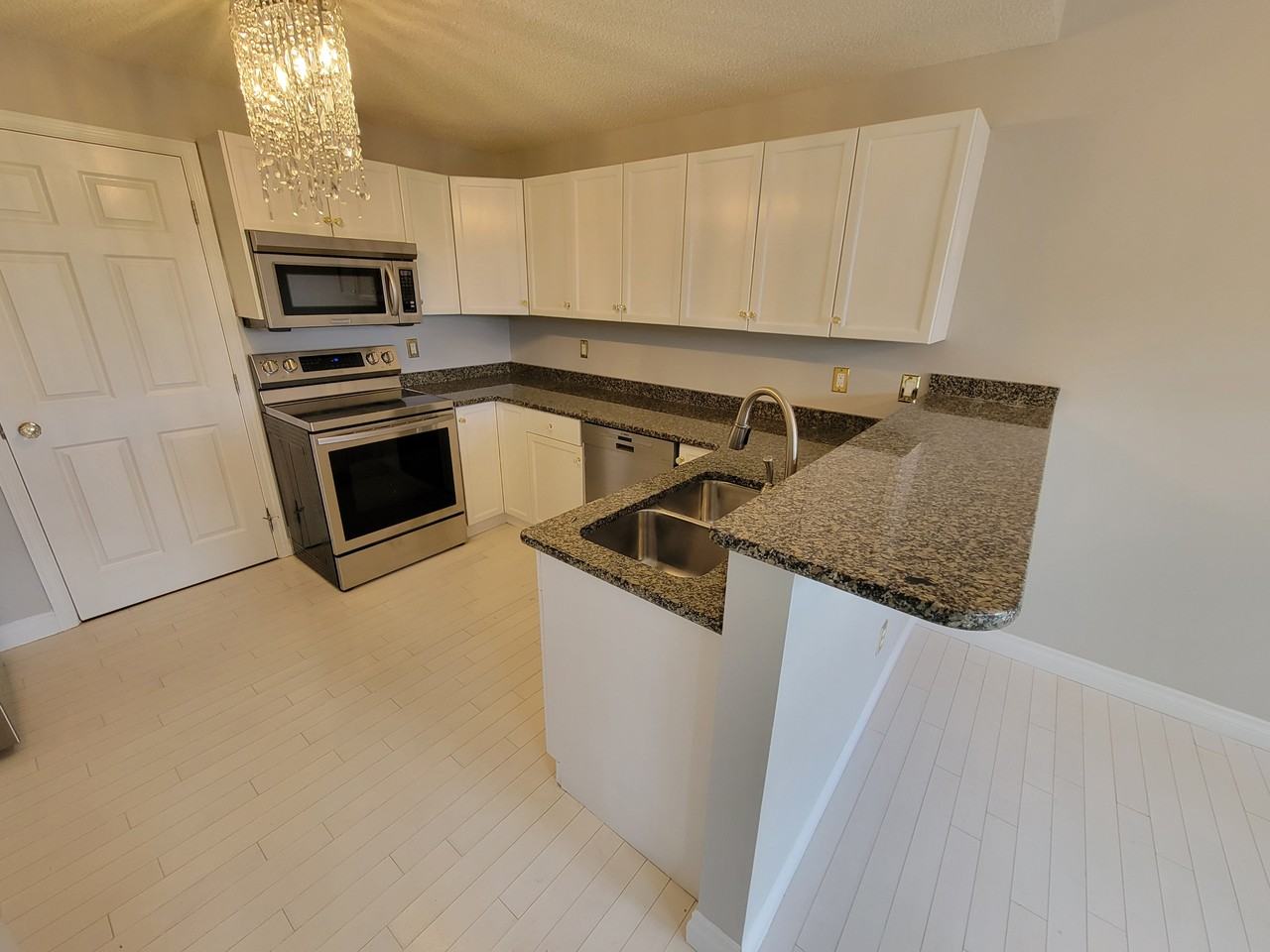 1179 Summerside Drive SW - #32 - Photo 3 of 14