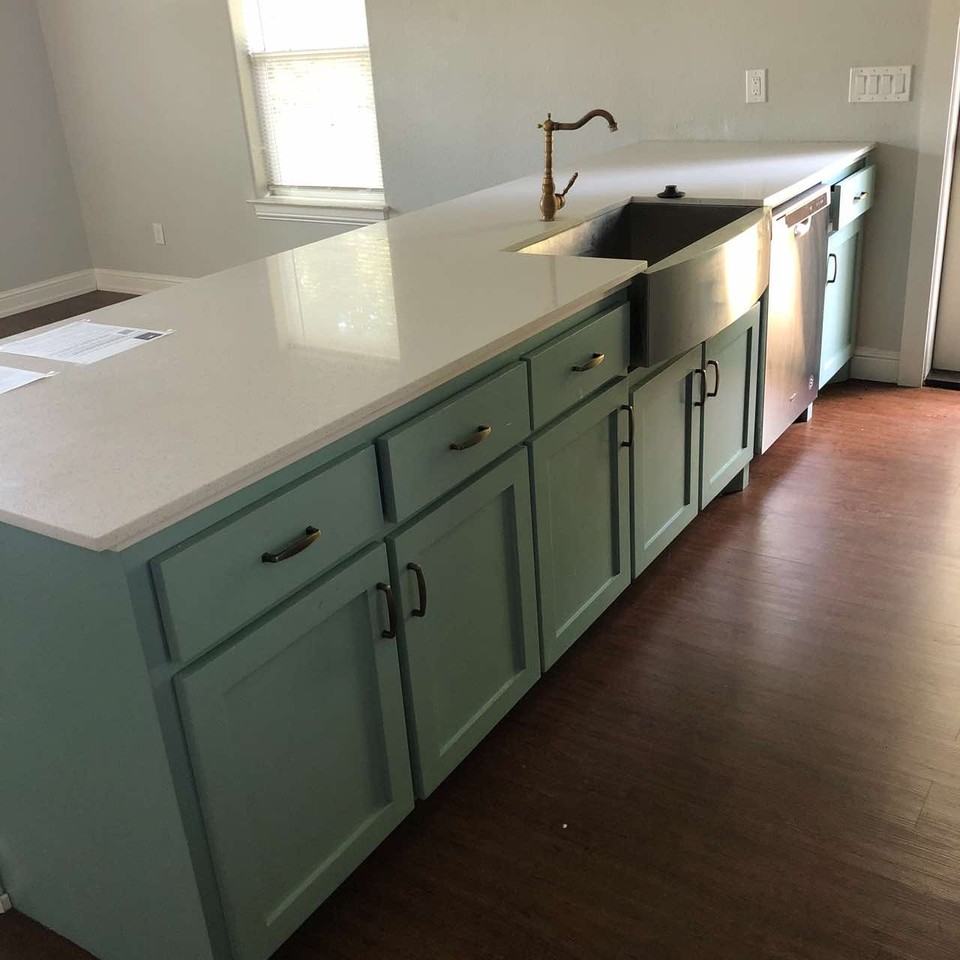 808 W Hull St #1 - Photo 4 of 17