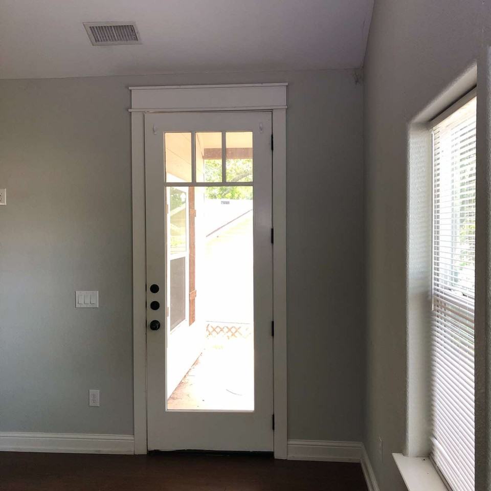 808 W Hull St #1 - Photo 7 of 17