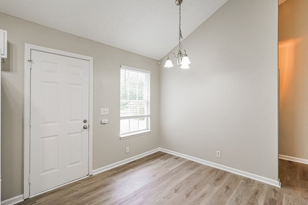 1339 Mac Duff Dr - Photo 7 of 16