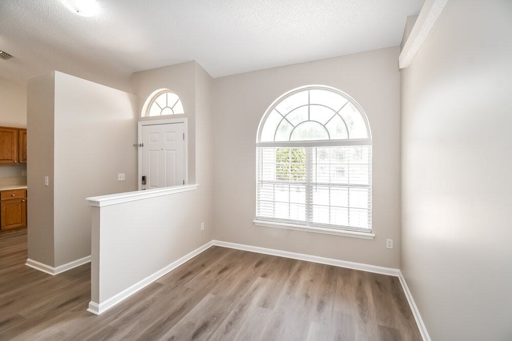 3445 Shelley Dr - Photo 6 of 16