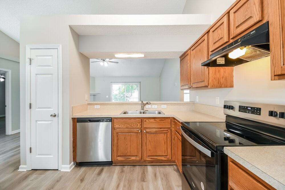 3445 Shelley Dr - Photo 7 of 16