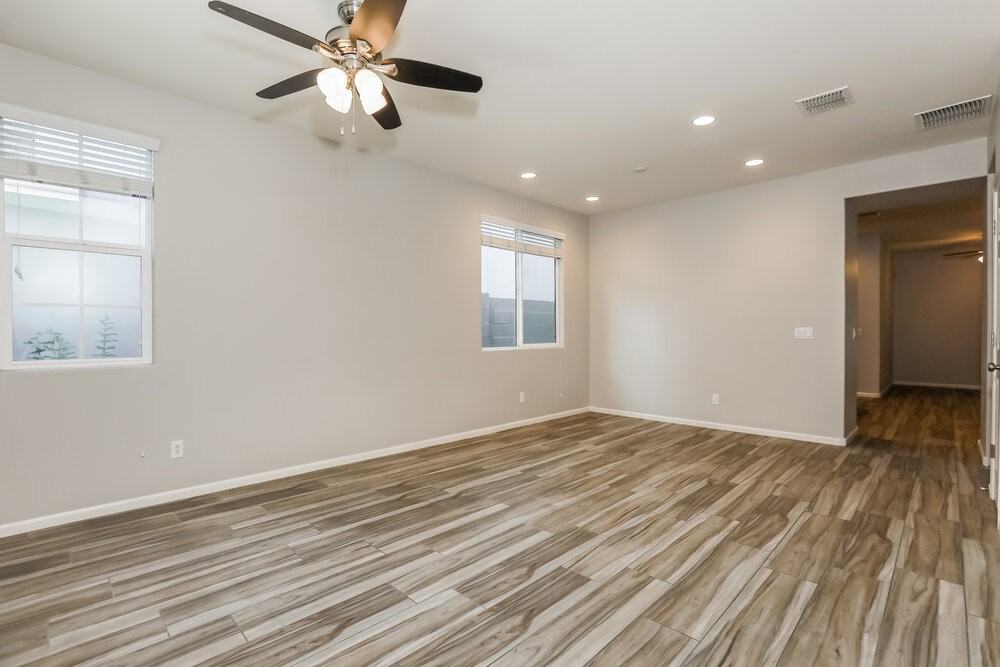 7414 E Onza Ave - Photo 3 of 16