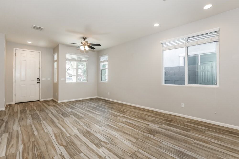 7414 E Onza Ave - Photo 4 of 16