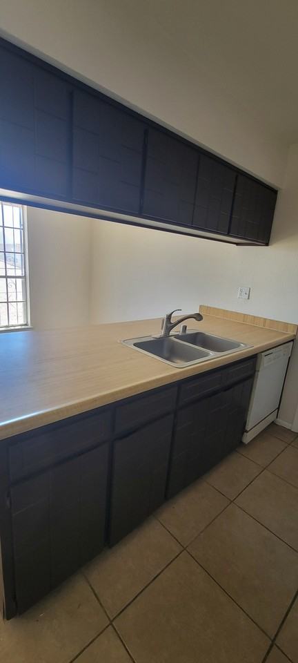 5761 Longview Cir #1 - Photo 7 of 30