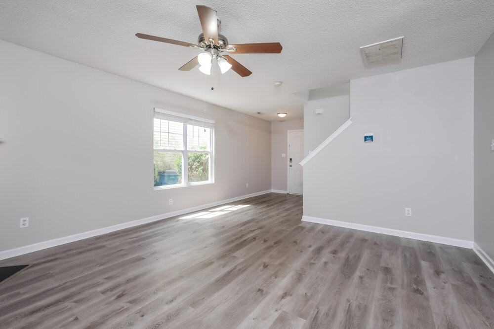 70 Brookhaven Dr - Photo 5 of 17
