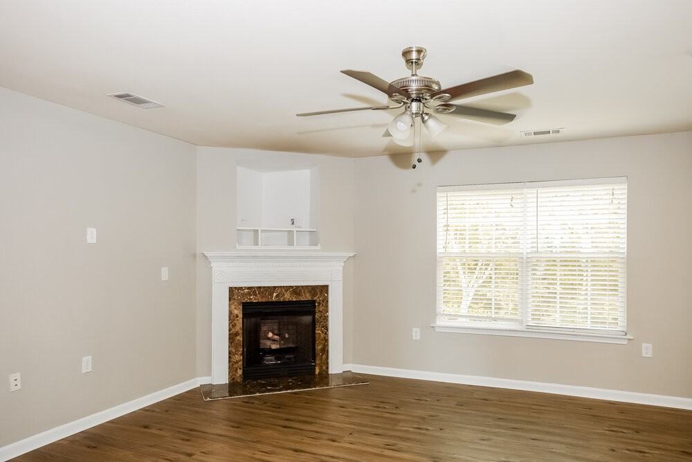 14130 Waterlyn Dr - Photo 5 of 17