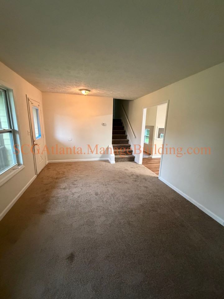 300 Edna Dr #1 - Photo 2 of 13