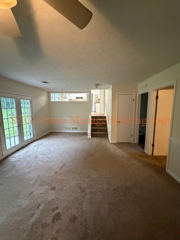 300 Edna Dr #1 - Photo 4 of 13