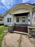 featured image of 1204 Glenhurst Ct