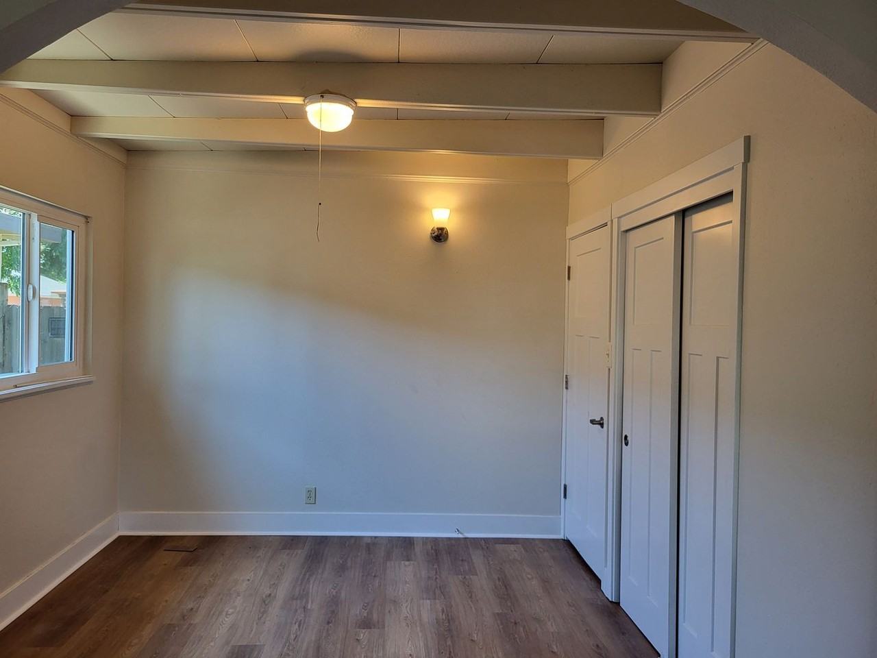 300 Utah St - Photo 6 of 34