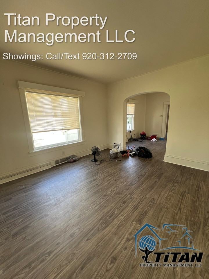 113 Ledgeview Ave #1 - Photo 3 of 7