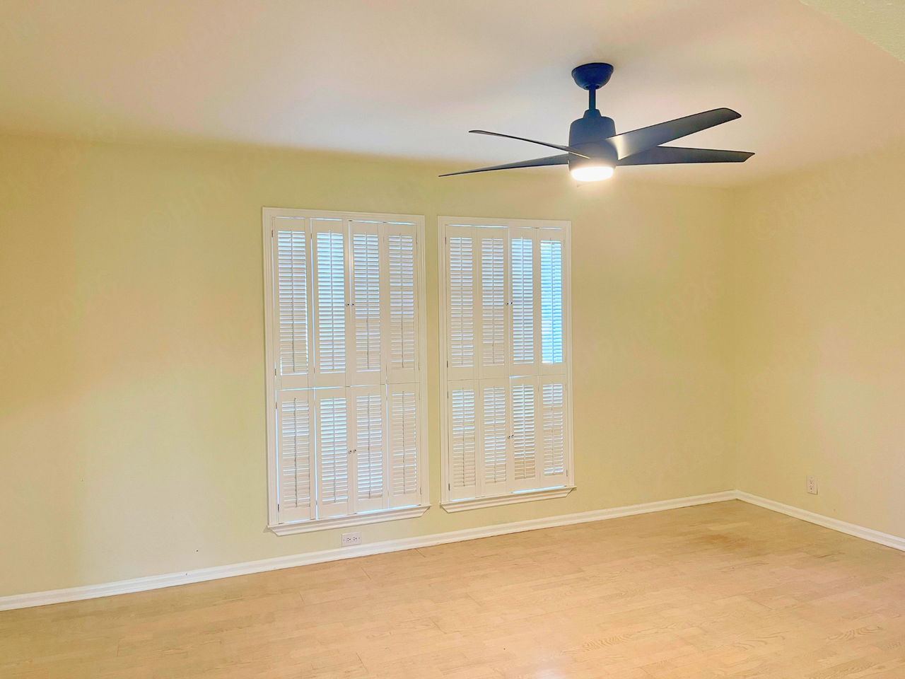5868 Royal Rdg - Photo 6 of 23