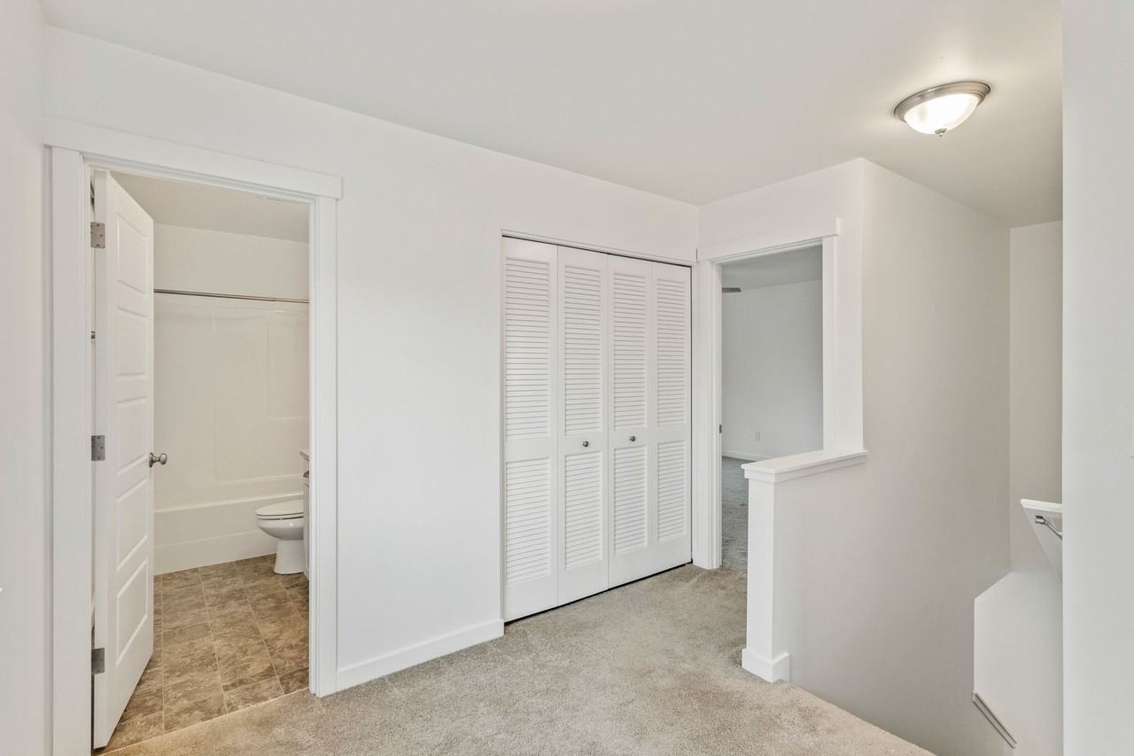 1709 Nw 5th Ave - Photo 6 of 11
