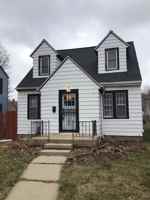 featured image of 4853 N 41st St