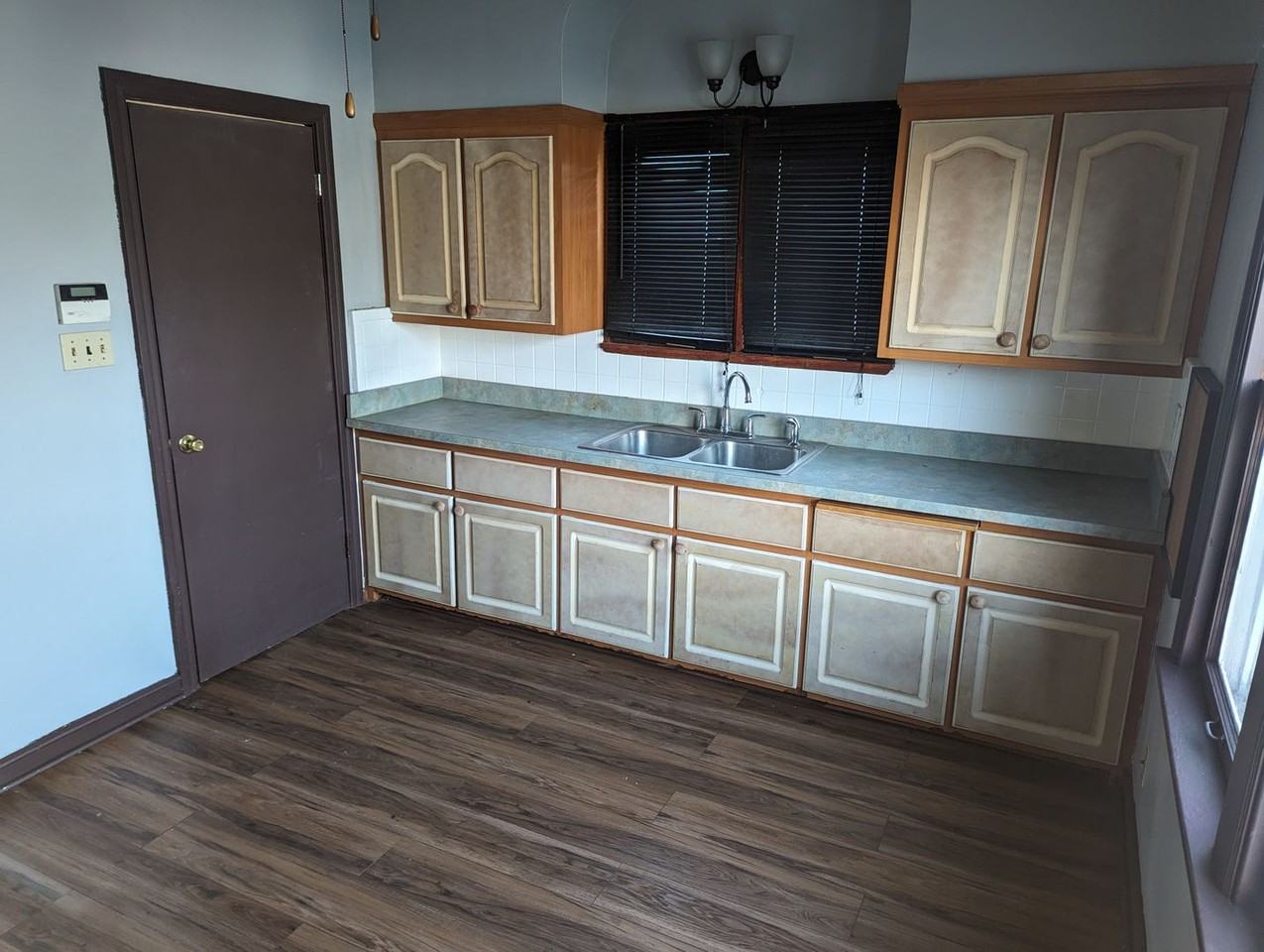 4853 N 41st St - Photo 2 of 9