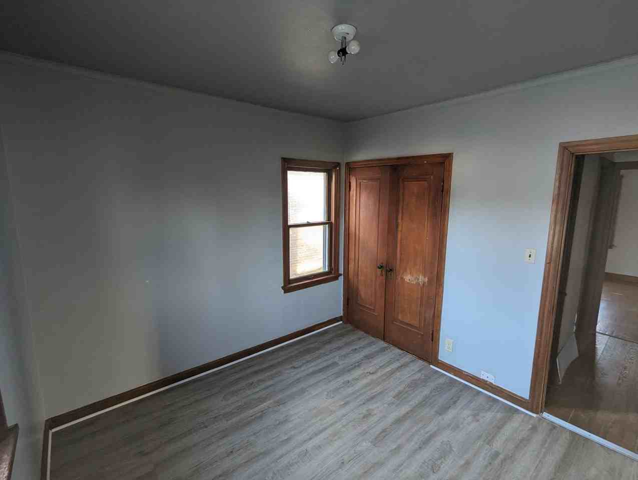 4853 N 41st St - Photo 6 of 9