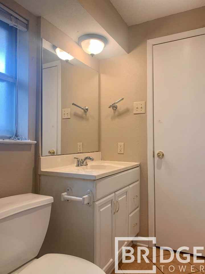 117 Charles St - Photo 6 of 7