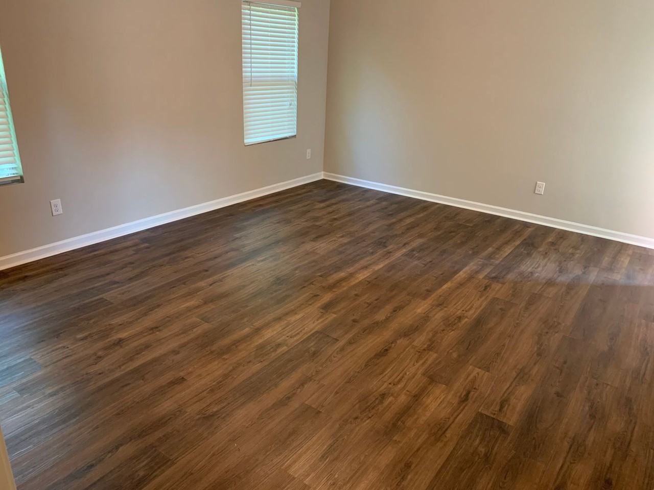 144 Daisy Ave - Photo 7 of 14