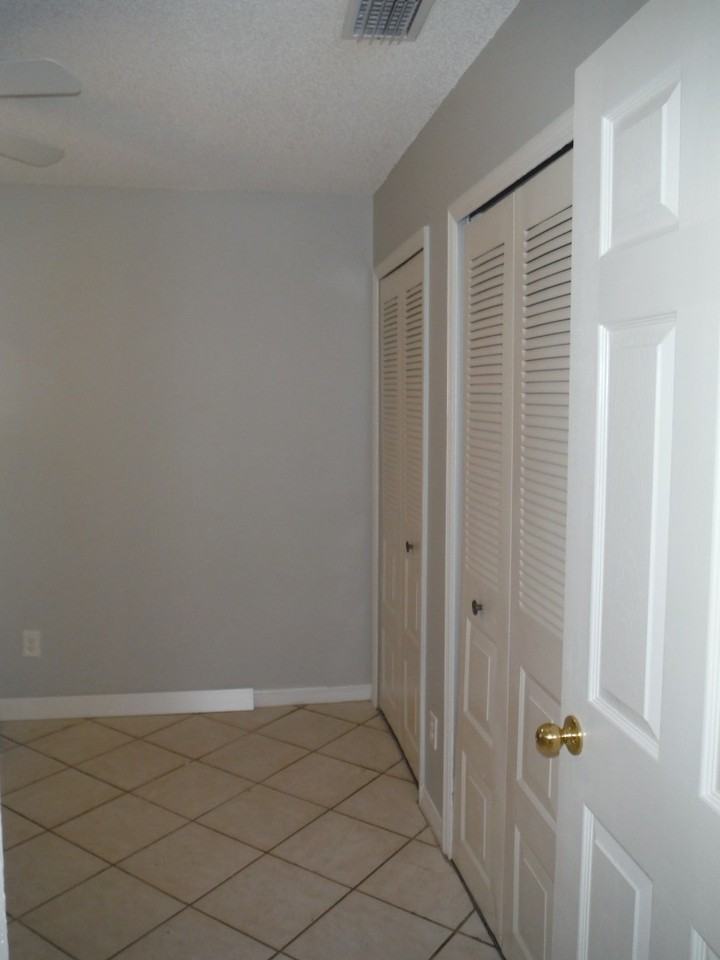 3035 Sir Hamilton Cir - Photo 6 of 33