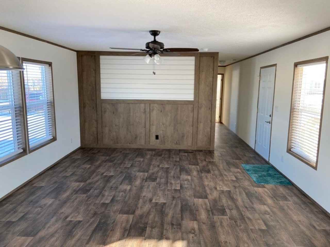 900 Southview Ave - Photo 3 of 14