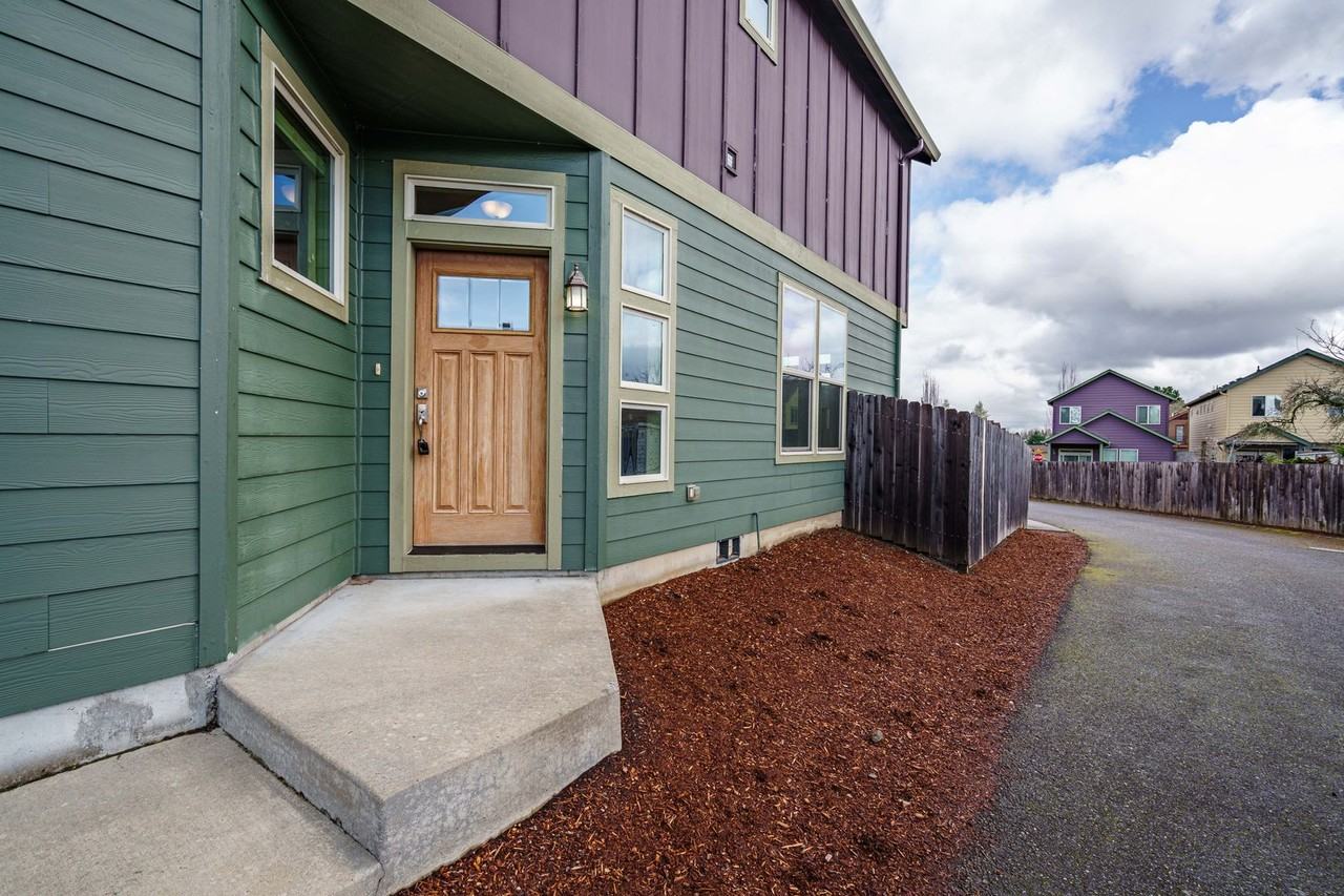 7503 Nw 2nd Ave - Photo 2 of 43