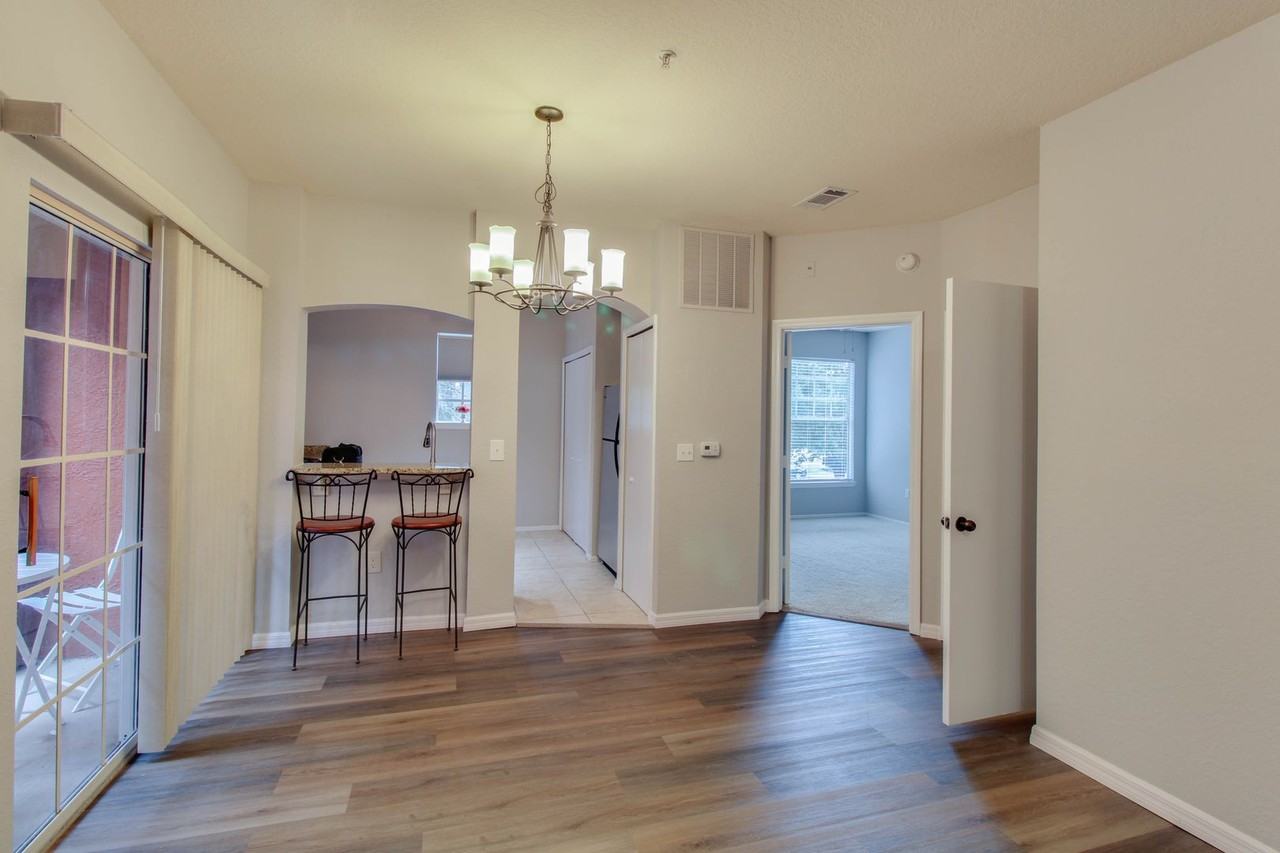 107 Vista Verdi Cir #213 - Photo 4 of 22