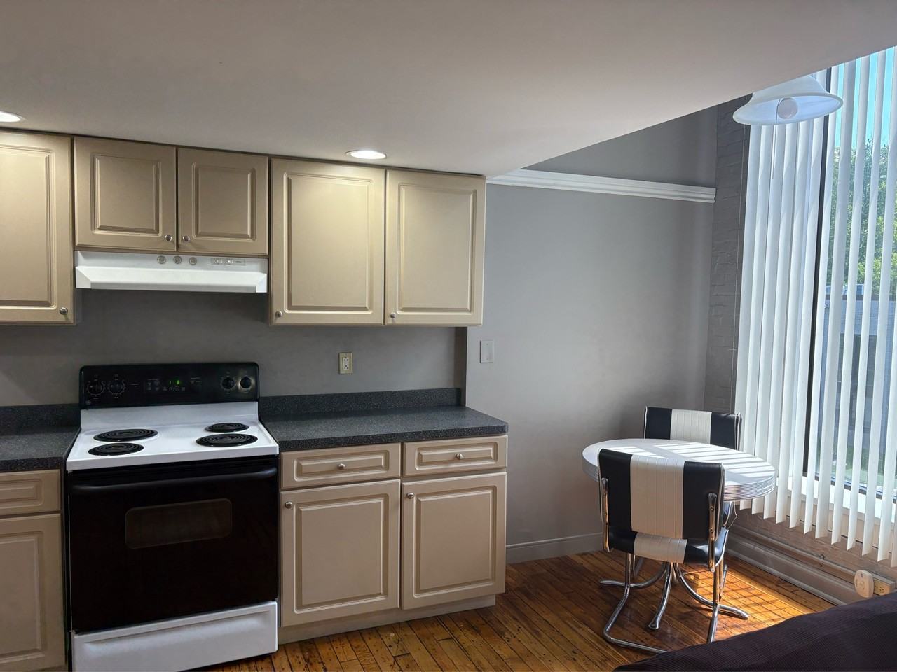 800 James AveUnit 2218 #2218 - Photo 2 of 48