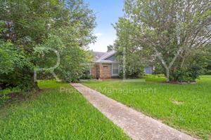 featured image of 8001 W Gate Blvd