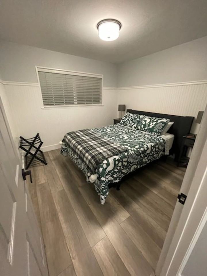 254 N Benjamin Dr - Photo 2 of 15
