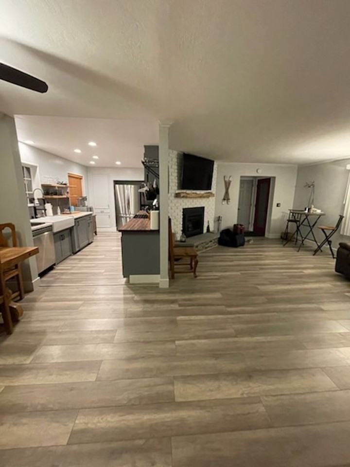 254 N Benjamin Dr - Photo 4 of 15