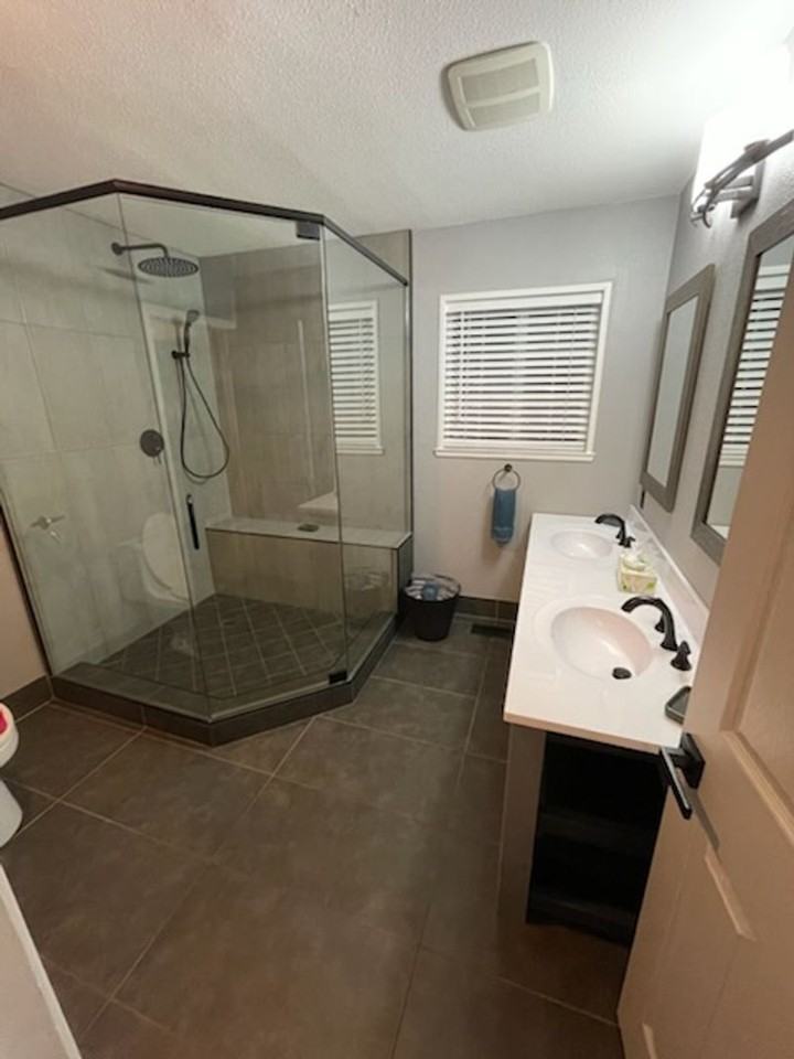 254 N Benjamin Dr - Photo 7 of 15