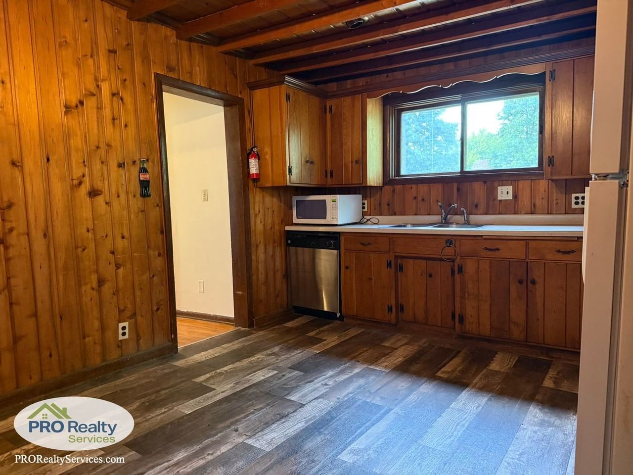 3201 Harriet Ave - Photo 4 of 17