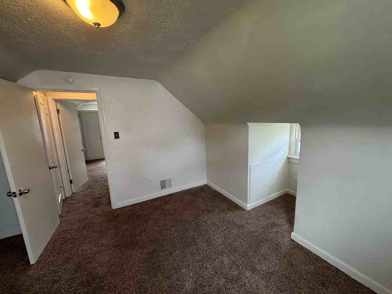 180 Central Ave - Photo 5 of 21