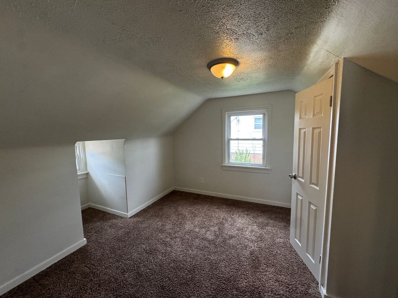 180 Central Ave - Photo 6 of 21