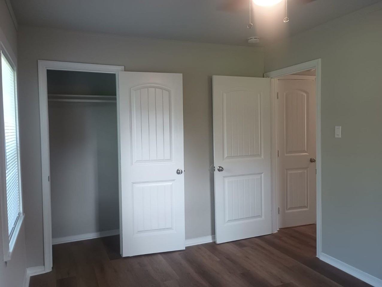 9026 Lake Forest Blvd - Photo 6 of 15