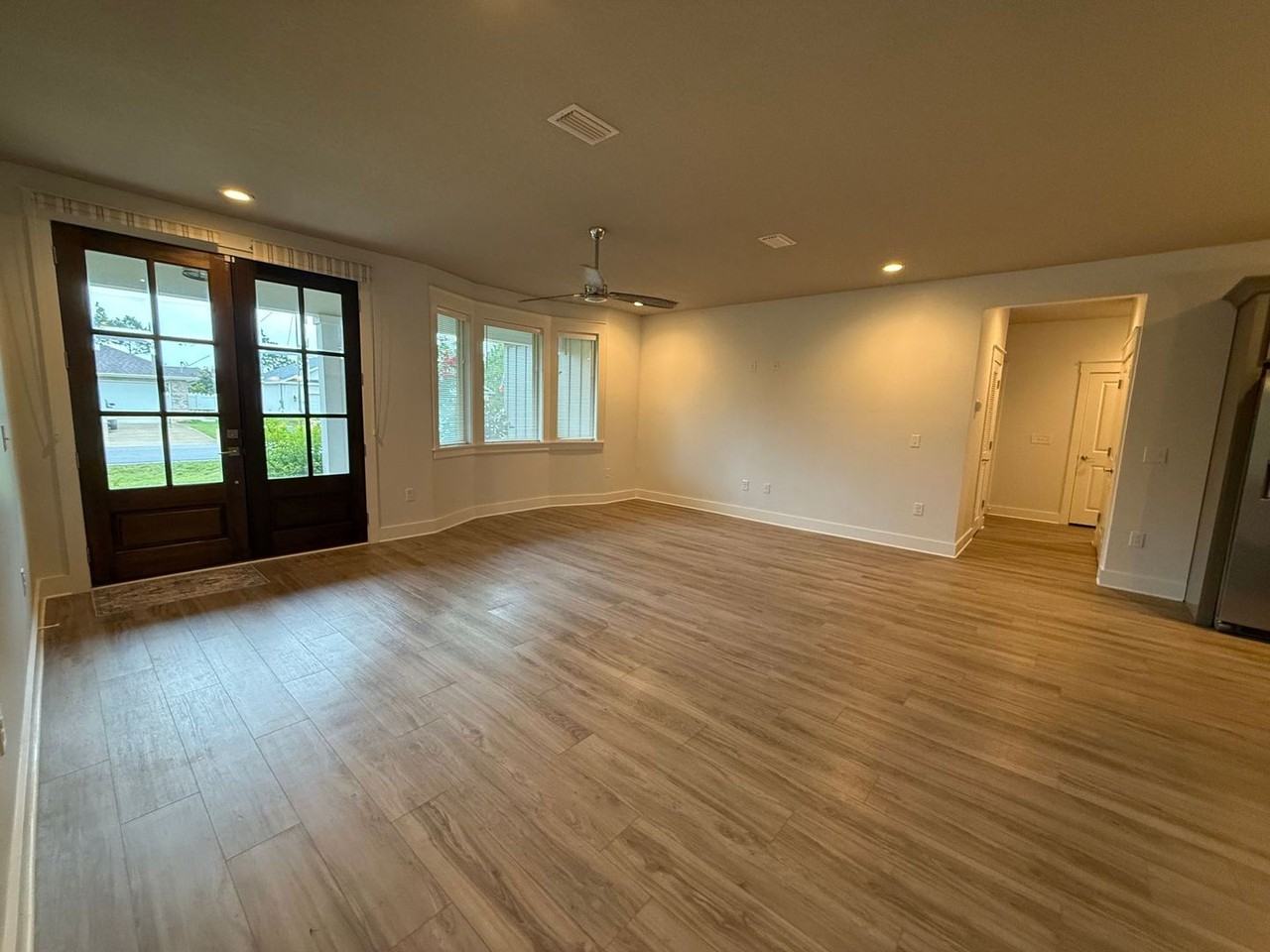 1619 Ponderosa Dr - Photo 4 of 31