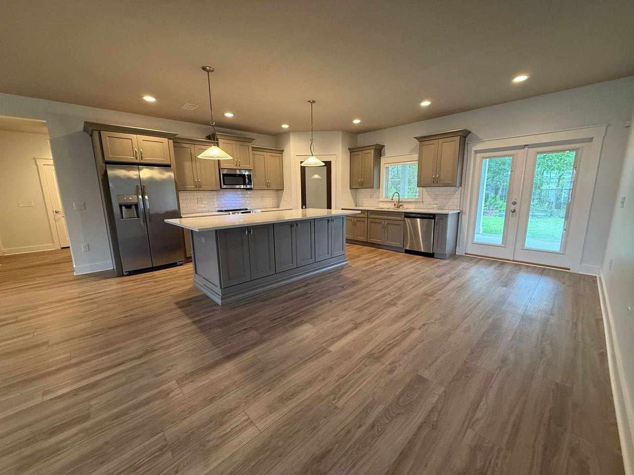 1619 Ponderosa Dr - Photo 5 of 31