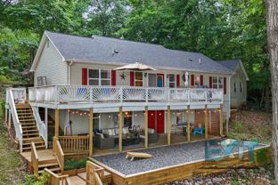 255 Sandy Ln - Photo 1 of 1