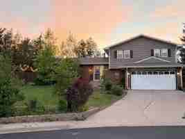 featured image of 5360 Kennedy Dr