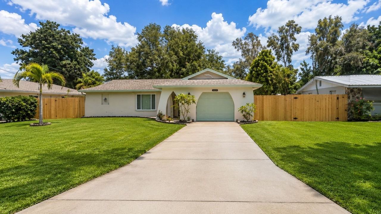 3435 Dunbar Dr - Photo 2 of 25