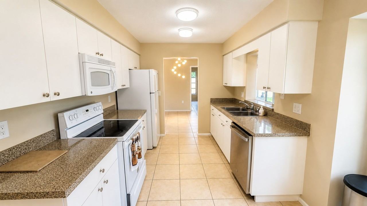 3435 Dunbar Dr - Photo 5 of 25