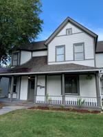 featured image of 325 4th Ave E