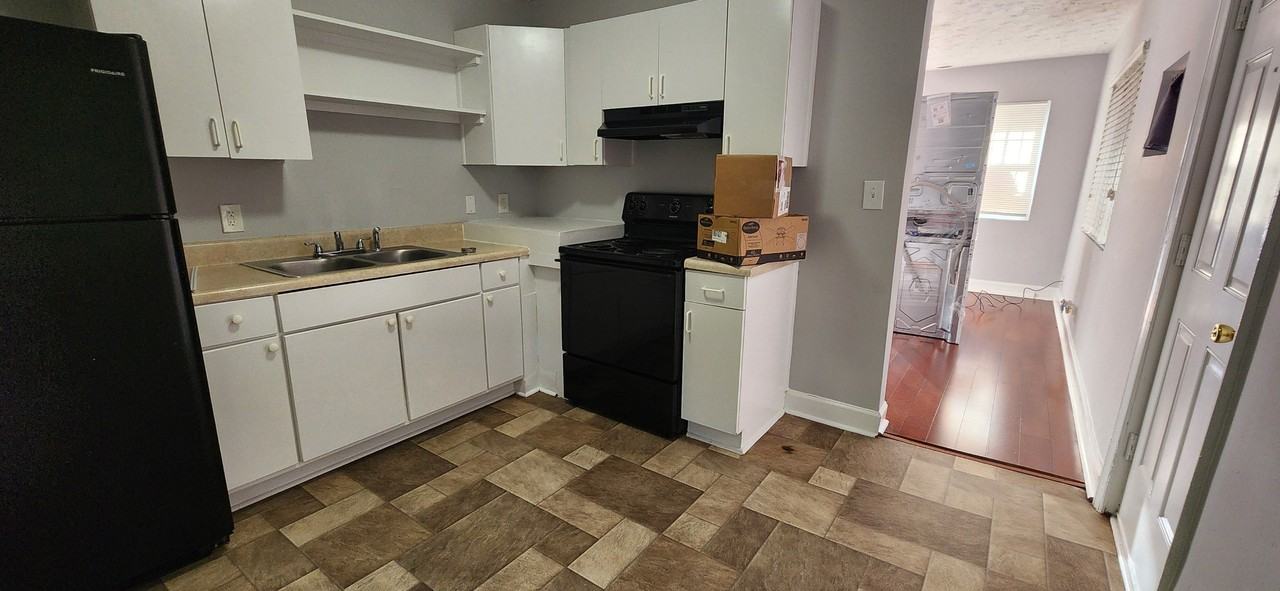 2956 8th St - Photo 6 of 15