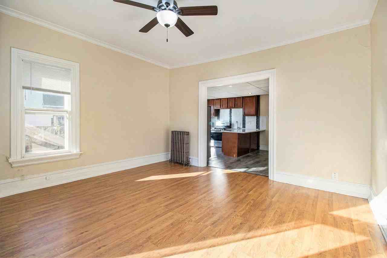1108 S Westnedge Ave - Photo 6 of 16