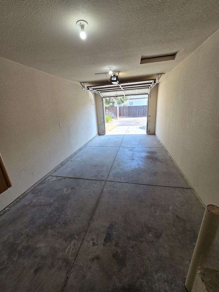 3600 Nadia Ct - Photo 3 of 18