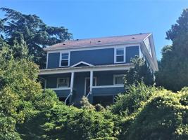 featured image of 318 E 12th St