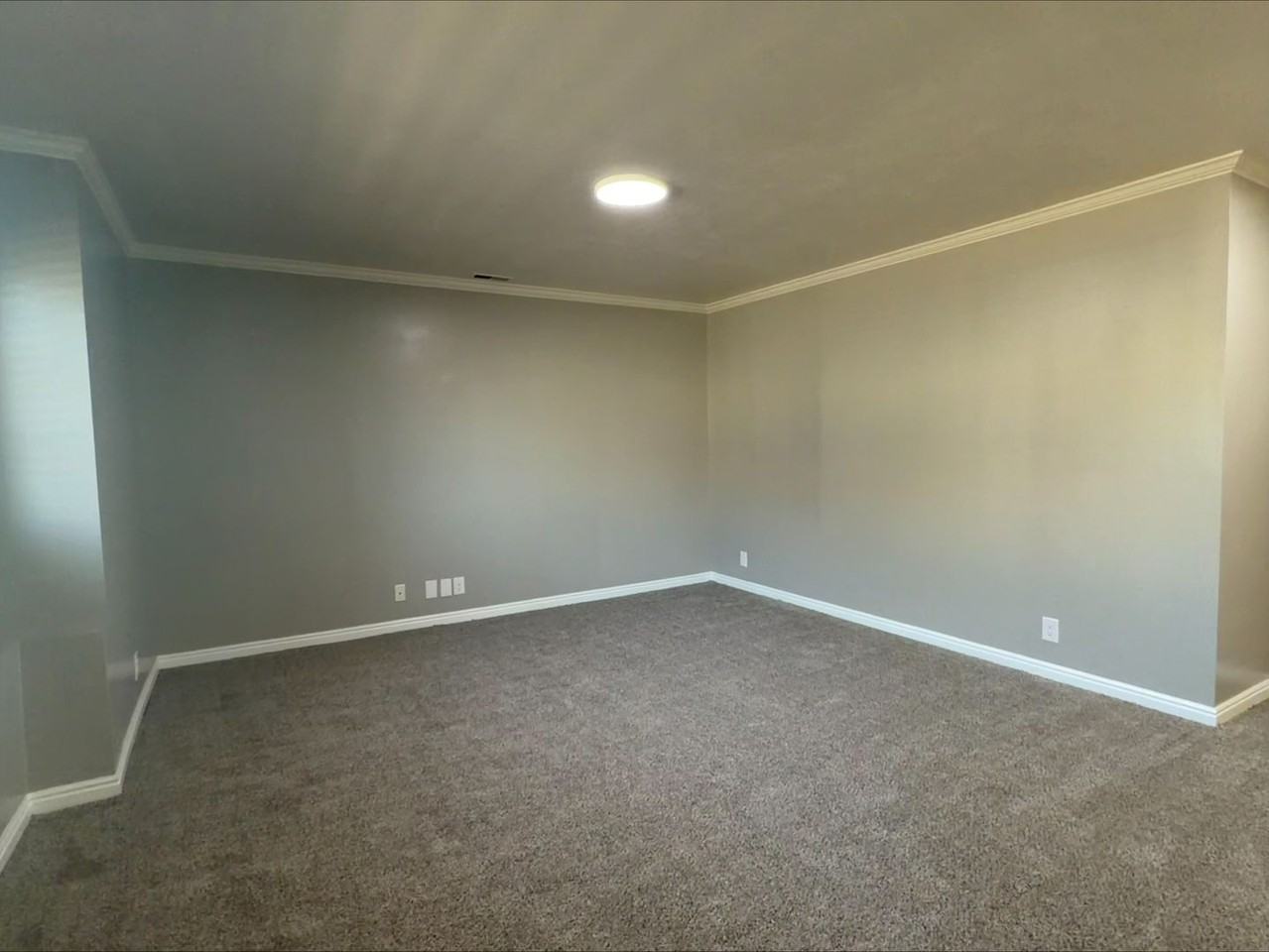 390 W 4900 S #16 - Photo 7 of 22